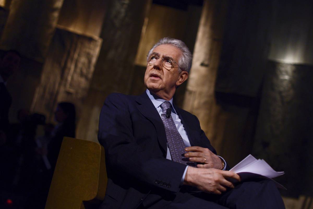 Monti difende la Merkel: "Preoccupato per i toni antitedeschi"